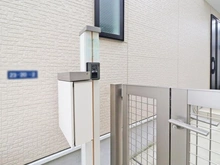 【神奈川県/横浜市南区永田北】南区永田北3丁目　中古戸建 アプローチ