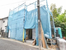 【神奈川県/横浜市神奈川区菅田町】神奈川区菅田町　新築戸建 建築中の外観