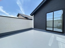 【神奈川県/藤沢市片瀬海岸】藤沢市片瀬海岸3丁目 新築一戸建て 1号棟/全3棟 バルコニー