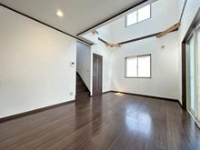 【神奈川県/藤沢市鵠沼海岸】藤沢市鵠沼海岸5丁目 中古一戸建て LDK