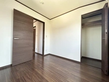 【神奈川県/藤沢市鵠沼海岸】藤沢市鵠沼海岸5丁目 中古一戸建て 洋室