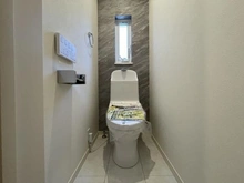 【神奈川県/藤沢市石川】藤沢市石川2丁目　新築戸建　全1棟 トイレ