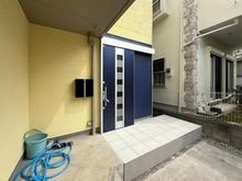 【神奈川県/藤沢市稲荷】藤沢市稲荷一丁目　一戸建 玄関