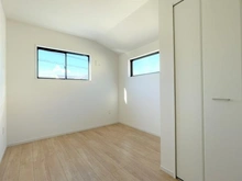 【神奈川県/藤沢市片瀬】藤沢市片瀬5丁目　新築一戸建て 洋室