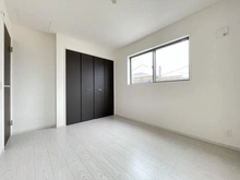 【神奈川県/藤沢市亀井野】藤沢市亀井野 新築戸建 2号棟 洋室：約5.7帖