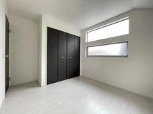 【神奈川県/藤沢市亀井野】藤沢市亀井野 新築戸建 2号棟 洋室：約5.2帖