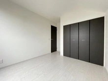 【神奈川県/藤沢市亀井野】藤沢市亀井野 新築戸建 2号棟 洋室：約5.2帖