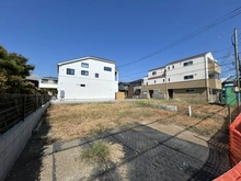 【神奈川県/藤沢市本鵠沼】藤沢市本鵠沼2丁目 新築一戸建て 1号棟/全2棟 現地（建築前）：全2棟　写真中央