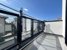 【神奈川県/藤沢市辻堂元町】藤沢市辻堂元町5丁目 新築一戸建て 2号棟/全2棟 バルコニー
