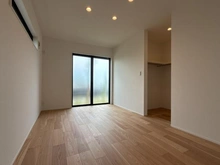 【神奈川県/鎌倉市腰越】鎌倉市腰越5丁目戸建て 洋室