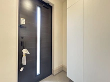 【神奈川県/藤沢市辻堂東海岸】藤沢市辻堂東海岸3丁目 新築一戸建て 玄関