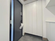 【神奈川県/藤沢市辻堂東海岸】藤沢市辻堂東海岸1丁目 新築一戸建て 2号棟/全4棟 玄関