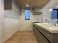 【神奈川県/藤沢市鵠沼花沢町】藤沢市鵠沼花沢町 新築一戸建て 2号棟/全3棟 キッチン