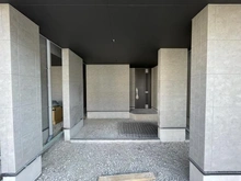 【神奈川県/藤沢市鵠沼花沢町】藤沢市鵠沼花沢町 新築一戸建て 2号棟/全3棟 駐車場