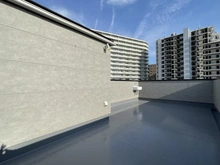 【神奈川県/藤沢市鵠沼花沢町】藤沢市鵠沼花沢町 新築一戸建て 3号棟/全3棟 ルーフバルコニー