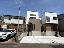 【神奈川県/藤沢市石川】藤沢市石川/新築分譲住宅 1号棟 外観：建物中央