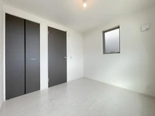 【神奈川県/藤沢市片瀬】藤沢市片瀬一丁目新築戸建 洋室