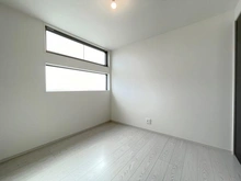 【神奈川県/藤沢市片瀬】藤沢市片瀬一丁目新築戸建 洋室