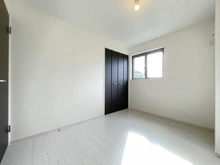 【神奈川県/藤沢市片瀬】藤沢市片瀬一丁目新築戸建 洋室