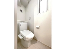 【神奈川県/藤沢市片瀬】藤沢市片瀬一丁目新築戸建 トイレ