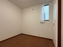 【神奈川県/茅ヶ崎市菱沼】茅ヶ崎市菱沼1丁目 一戸建 サービスルーム（納戸）：約4.3帖