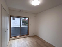 【神奈川県/平塚市めぐみが丘】平塚市めぐみが丘2丁目 一戸建 洋室：約6.0帖