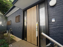 【神奈川県/藤沢市大鋸】藤沢市大鋸3丁目 一戸建 玄関