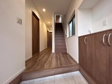 【神奈川県/藤沢市大鋸】藤沢市大鋸3丁目 一戸建 玄関