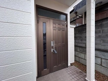 【神奈川県/藤沢市大鋸】藤沢市大鋸3丁目 一戸建 玄関