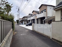 【神奈川県/藤沢市本鵠沼】藤沢市本鵠沼3丁目　新築戸建　1号棟/全3棟 前面道路