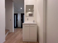 【神奈川県/藤沢市本鵠沼】藤沢市本鵠沼3丁目　新築戸建　3号棟/全3棟 洗面所：1階