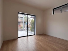 【神奈川県/藤沢市本鵠沼】藤沢市本鵠沼3丁目　新築戸建　3号棟/全3棟 洋室