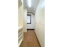 【神奈川県/藤沢市鵠沼松が岡】藤沢市鵠沼松が岡3丁目戸建て ウォークインクローゼット