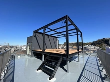 【神奈川県/藤沢市片瀬】藤沢市片瀬3丁目戸建て 屋上ウッドデッキ