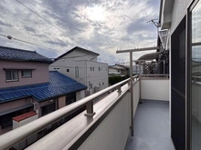 【神奈川県/平塚市平塚】平塚市平塚3丁目 中古一戸建て バルコニー