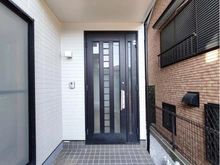 【神奈川県/海老名市国分南】海老名市国分南4丁目 一戸建 玄関