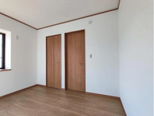 【神奈川県/海老名市国分南】海老名市国分南4丁目 一戸建 洋室：約5.2帖