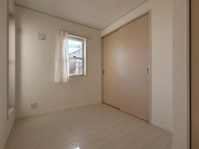 【神奈川県/茅ヶ崎市松林】茅ヶ崎市松林1丁目 一戸建 洋室：約4.5帖