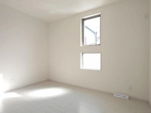 【神奈川県/平塚市老松町】平塚市老松町 新築戸建 洋室