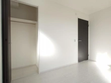 【神奈川県/平塚市老松町】平塚市老松町 新築戸建 洋室