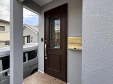 【神奈川県/茅ヶ崎市菱沼】茅ヶ崎市菱沼一丁目 一戸建 玄関