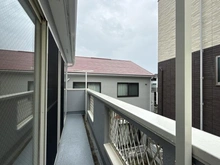 【神奈川県/茅ヶ崎市菱沼】茅ヶ崎市菱沼一丁目 一戸建 バルコニー