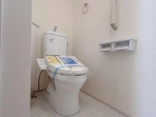 【神奈川県/藤沢市高倉】藤沢市高倉 新築戸建1号棟 トイレ