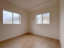 【神奈川県/藤沢市高倉】藤沢市高倉 新築戸建3号棟 洋室