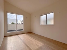 【神奈川県/藤沢市高倉】藤沢市高倉 新築戸建3号棟 洋室