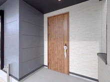 【神奈川県/藤沢市高倉】藤沢市高倉 新築戸建3号棟 玄関