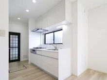 【神奈川県/藤沢市鵠沼藤が谷】藤沢市鵠沼藤が谷4丁目 一戸建 キッチン