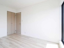 【神奈川県/藤沢市鵠沼藤が谷】藤沢市鵠沼藤が谷4丁目 一戸建 洋室：約6.0帖