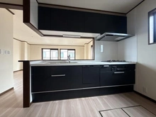 【神奈川県/平塚市長持】平塚市長持 一戸建 キッチン