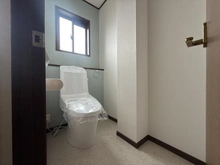 【神奈川県/平塚市長持】平塚市長持 一戸建 トイレ